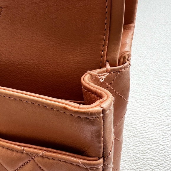 Chanel Peach Beige Lambskin Medium Classic Double Flap 24k gold HW - Picture 12 of 16